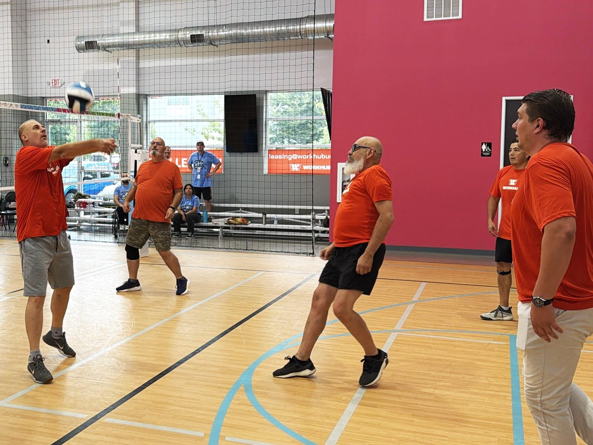 VOLLEYBALL_1